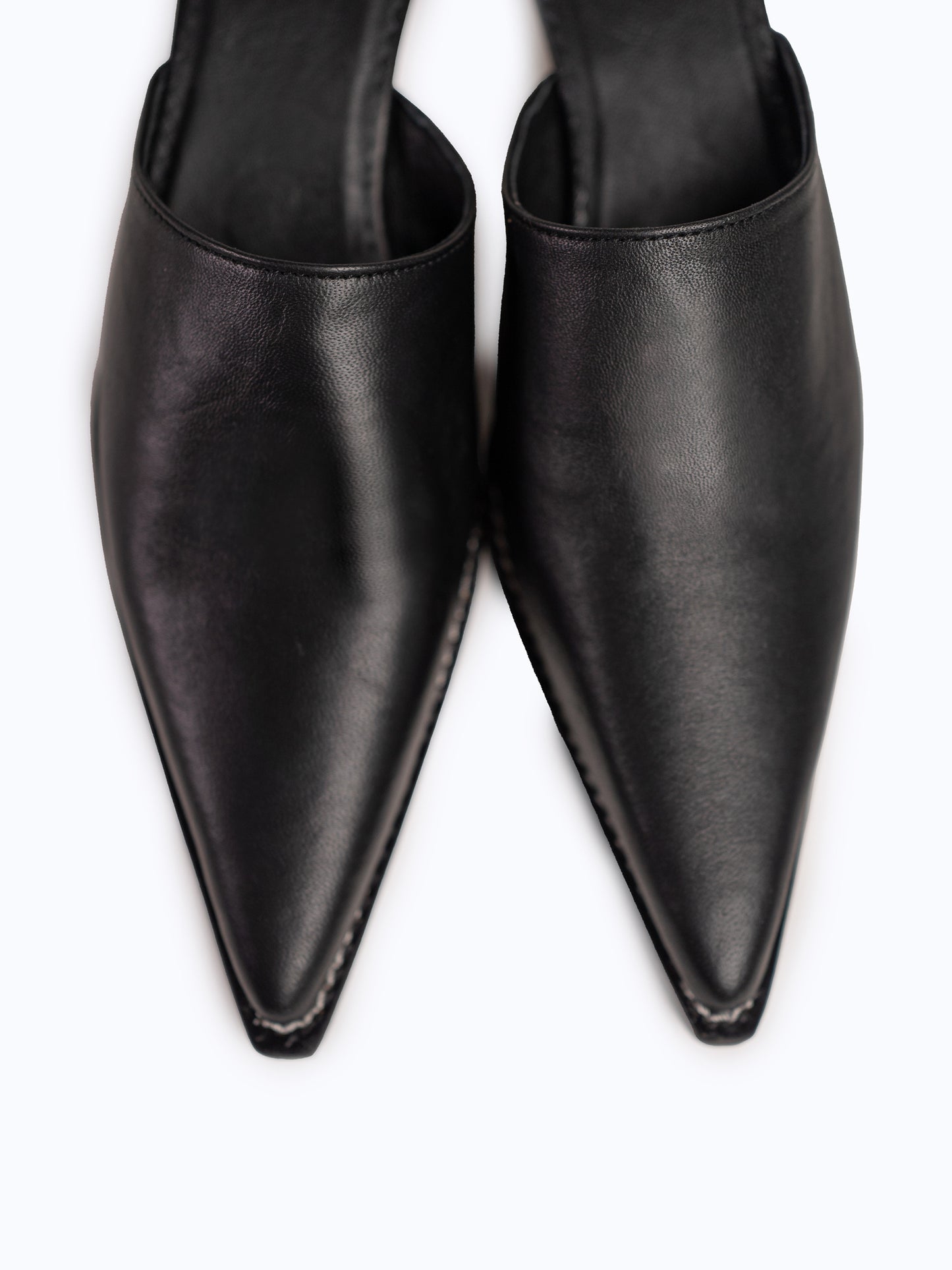 L'amour / Black Mules